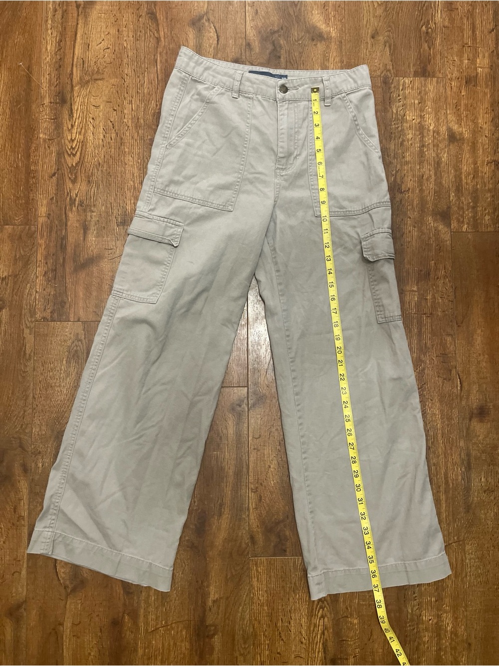 Indigo Rising Women’s wide leg cargo pants in Kaki
